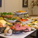 Ayna Hotel 4*