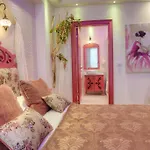 Ayna Hotel