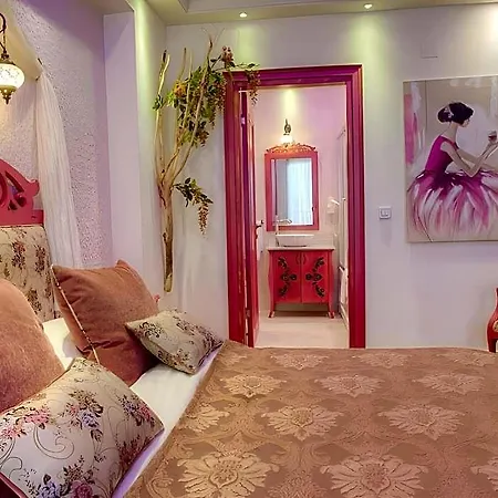 Hotel Ayna