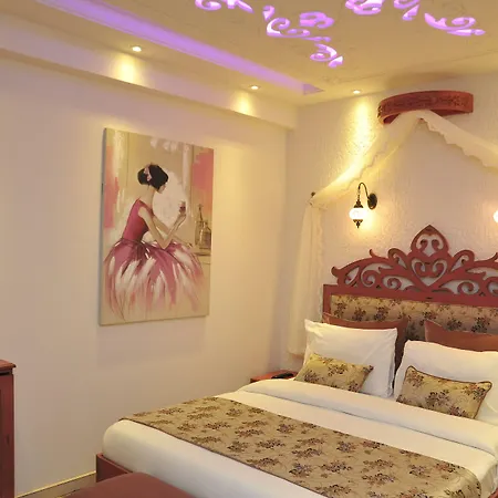 Ξενοδοχείο Ayna 4*